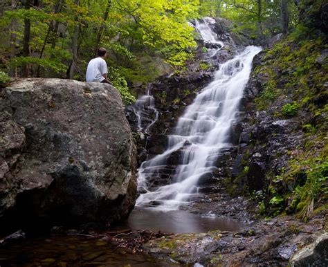 9 Jaw-Dropping Waterfalls in Shenandoah National Park