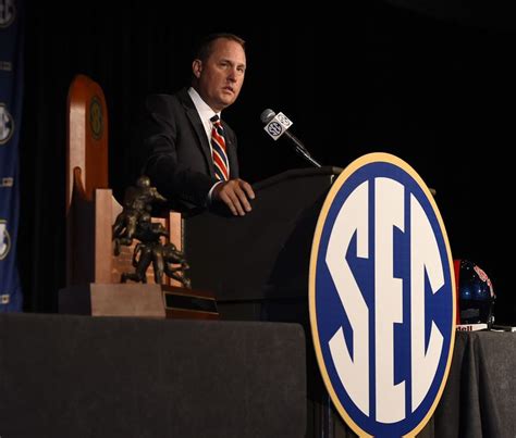 Ole Miss head coach Hugh Freeze. | Hugh freeze, Ole miss, Sec football