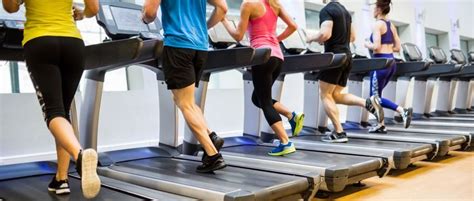 Treadmill Safety: Is Running On A Treadmill Bad For Your Knees?