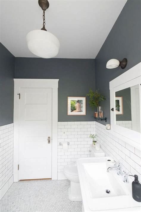 Grey And White Bathroom Ideas: 12 Inspiring Designs To Try – DECOOMO