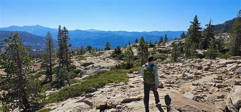 Exploring Fall Hiking Delights in the Sierra Nevada: Long Lake Adventure