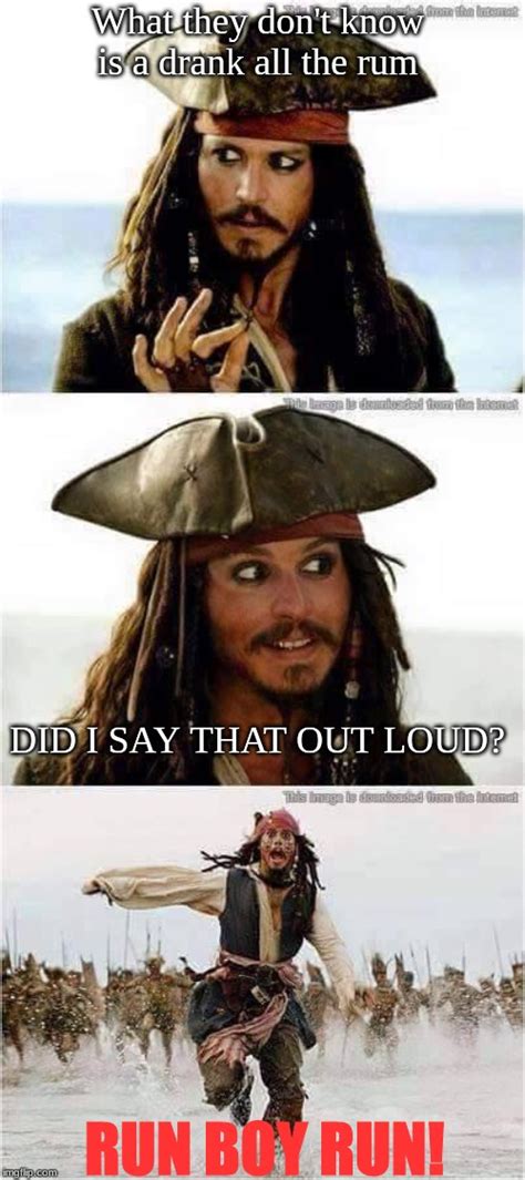 jack sparrow run Memes & GIFs - Imgflip