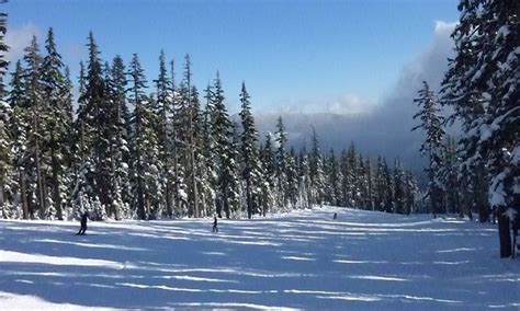 Mt Hood Meadows Ski Resort, Oregon Skiing - AllTrips