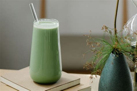 The Best Way To Eat More Greens Is In A Smoothie