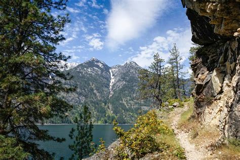 Popular Lake Chelan Hiking Trails