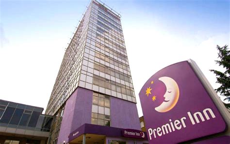 Premier Inn Hammersmith, London | Book on TravelStay.com