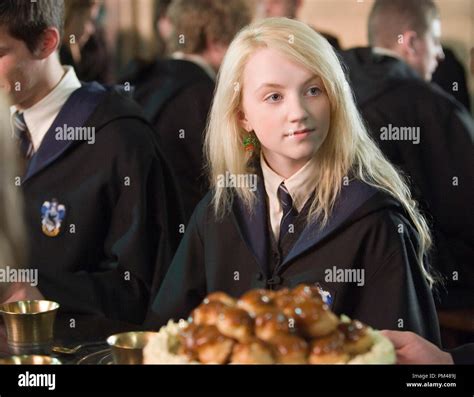 Evanna lynch harry potter hi-res stock photography and images - Alamy