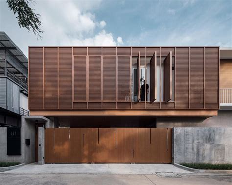 TOUCH architect conceals private courtyard behind louver façade in this ...