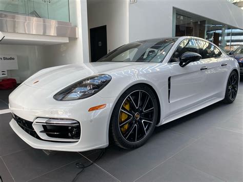 2023 Porsche Panamera Turbo S - Exotic Car Dealership Toronto