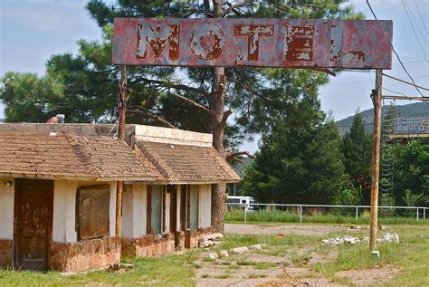 Abandoned Motel Photograph by Louise Morgan - Fine Art America