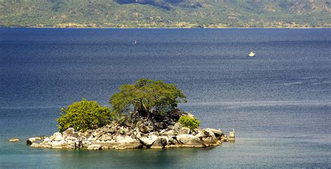 Luxury Holidays in Lake Malawi - Journeys by Design