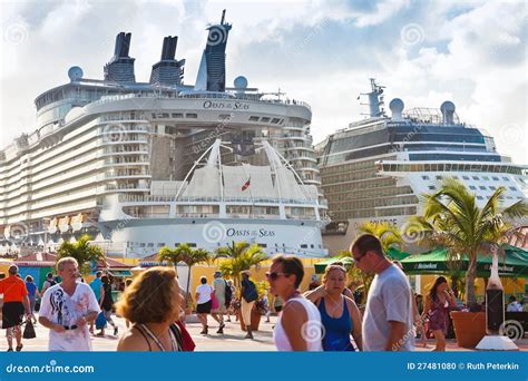 Cruise Port in Philipsburg, St. Maarten Editorial Image - Image of port ...