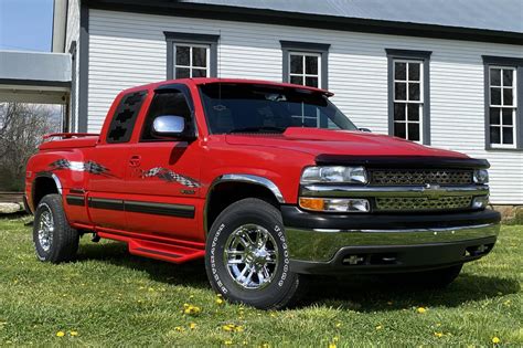 No Reserve: 19k-Mile 2000 Chevrolet Silverado 1500 LS Extended Cab ...