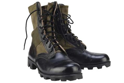 10 Best Jungle Boots - Shoerazzi