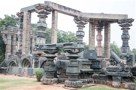 D'source Warangal Fort | Warangal Fort and Temple Architecture | D ...