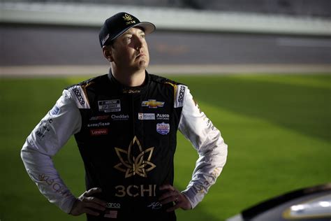 Top 5 highest-paid NASCAR drivers in the 2023 season