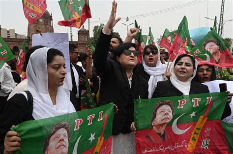 With Imran Khan Sent to Jail, Pakistan Faces the Abyss | TIME