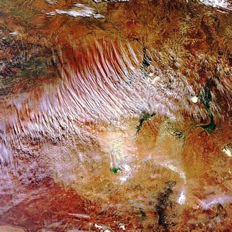 Australia's Dry Lake Eyre Basin Is Flooded