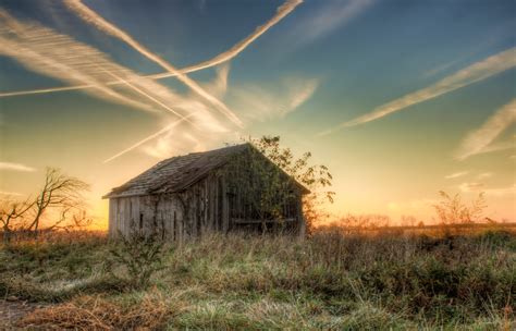 The Abandoned Barn by ZachSpradlin on DeviantArt