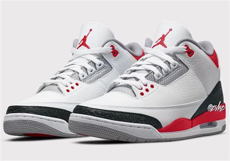 Air Jordan 3 Fire Red 2022 Release Date | SneakerNews.com