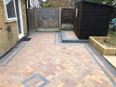 Block Paving, Patio with Steps - Lakestone Paving