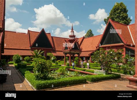 Garden of National Museum, Phnom Penh, Cambodia Stock Photo - Alamy