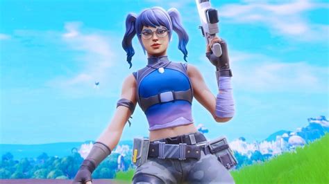 Fortnite Crystal Skin Outfit Skin Outfit UHD 4K Wallpaper, 52% OFF