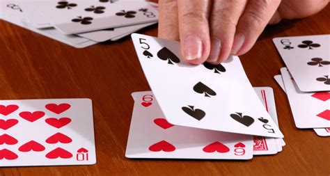 The History of Solitaire, From Cards to Computers