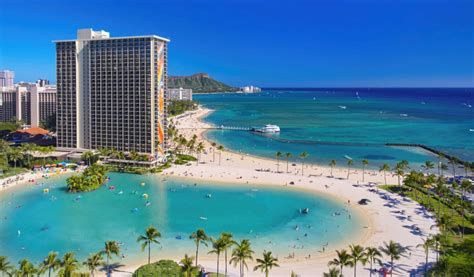 10 Most Dreamy Waikiki Beach Hotels with Ocean Views - HotelsCombined ...