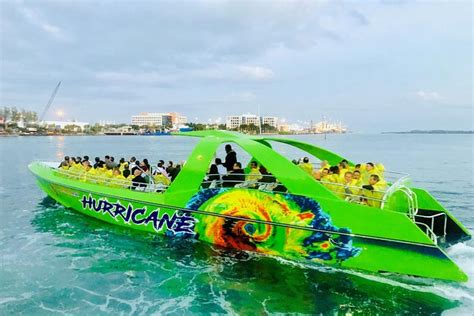 Sightseeing Hurricane Speedboat Tour of Miami | Compare Price 2023