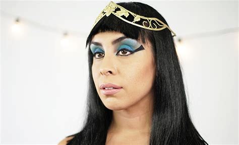 The Cleopatra Makeup Tutorial You Need For Halloween