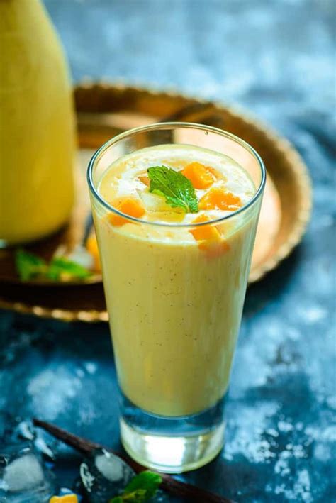 Healthy & Delicious Mango Vanilla Smoothie Recipe - Whiskaffair