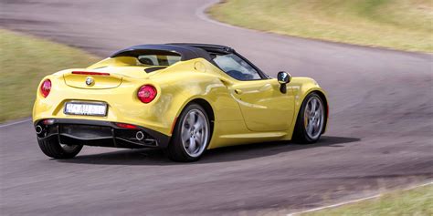 2016 Alfa Romeo 4C Spider Review | CarAdvice