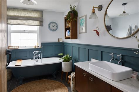 24 Ideas for Using Panelling in Your Bathroom | Houzz IE