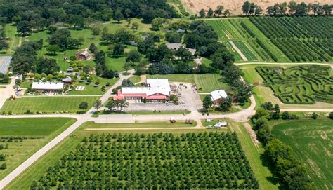 Royal Oak Farm Orchard - Apple Orchard, Apple Cider Donuts