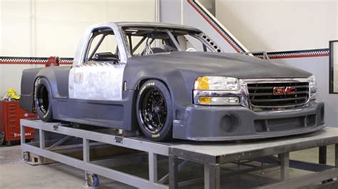 The World's First Road Racing Pickup Truck - Banks Power