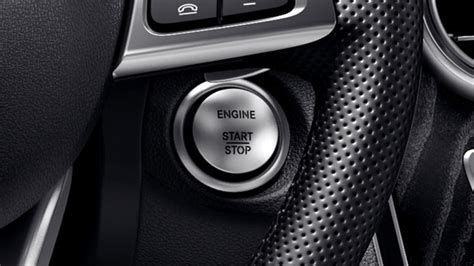 KEYLESS START® vs. KEYLESS GO® | Mercedes-Benz of Temecula