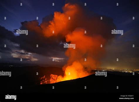 Masaya volcano active lava lake Nicaragua Stock Photo - Alamy