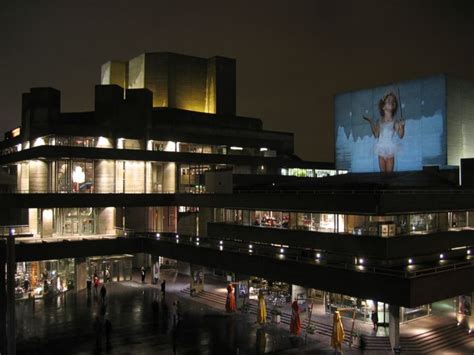 The National Theatre, London | Shakespeare's Staging