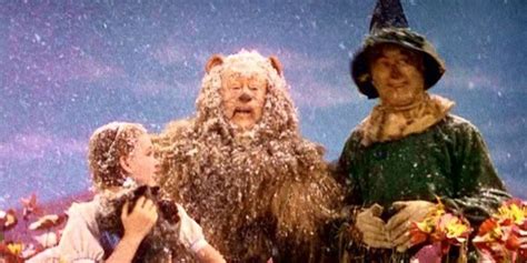 5 Bizarre Facts About the Wizard of Oz Filming