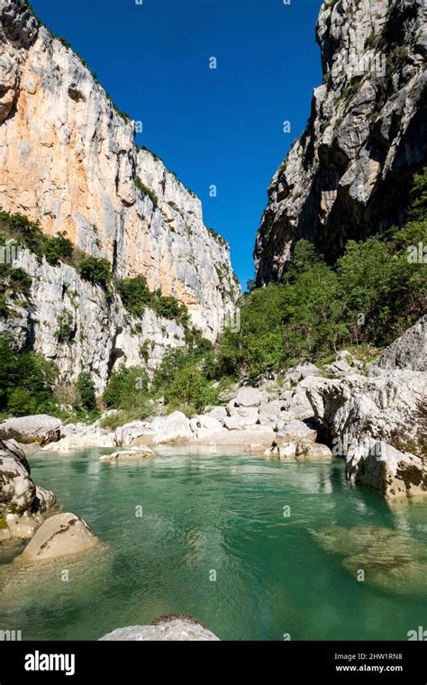 France, Verdon natural regional park, the Gorges du Verdon, hiking ...