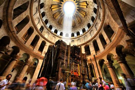 The Church of the Holy Sepulchre - iTravelJerusalem