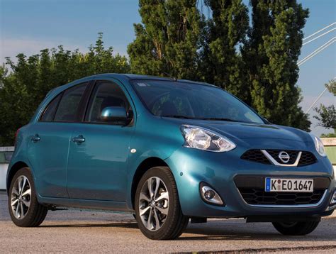 Nissan Micra Photos and Specs. Photo: Nissan Micra how mach and 25 ...