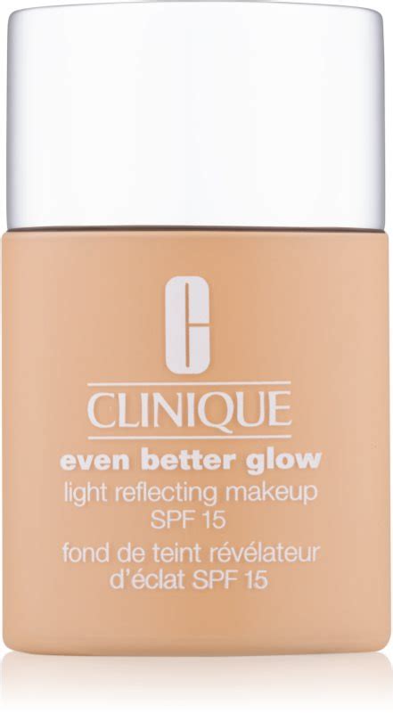 CLINIQUE EVEN BETTER GLOW Brightening Foundation SPF 15 | notino.co.uk