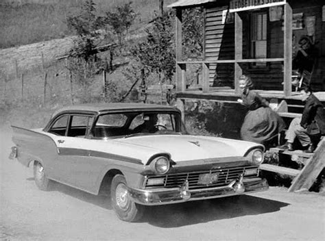 IMCDb.org: 1957 Ford Fairlane 500 in "Thunder Road, 1958"