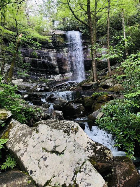 Rainbow Falls Trail - Trails Near Me