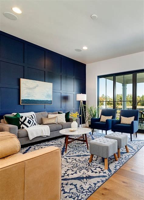 28 Stylish Navy Accent Walls For A Dramatic Accent - DigsDigs