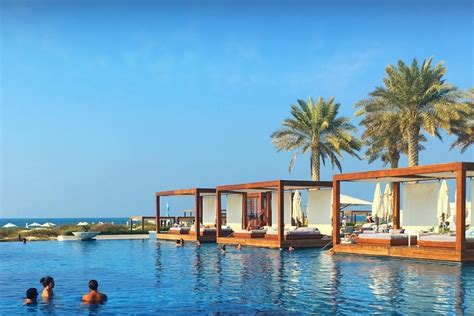 Sensational Saadiyat Island Resort Hotels Compared | Abu Dhabi Travel ...