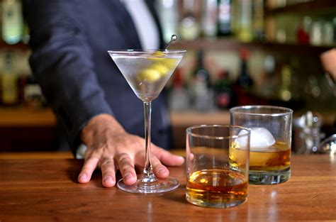 Bartender Lingo: The Words Behind the Stick – Seasoned