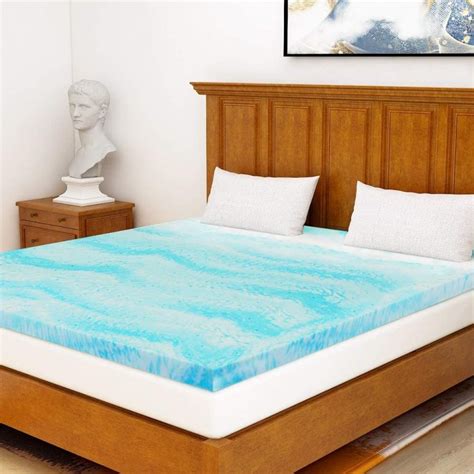 Best Mattress Topper For Hip Pain - SleepWay .com